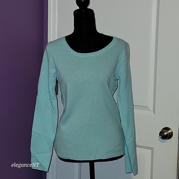 Peck & Peck  100% Cashmere Angel Blue Sweater Sz: Small NWT - Picture 3 of 9